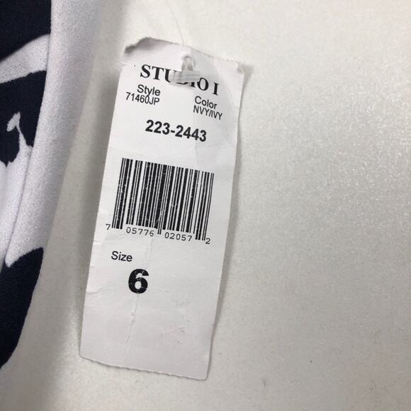 Floral sleeveless Navy/white dress by Studio One  Floral Dress NWT size 6 - Picture 7 of 8